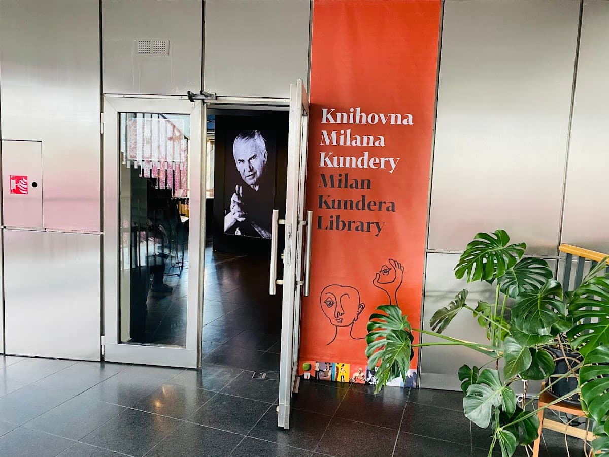 Knihovna Milana Kundery