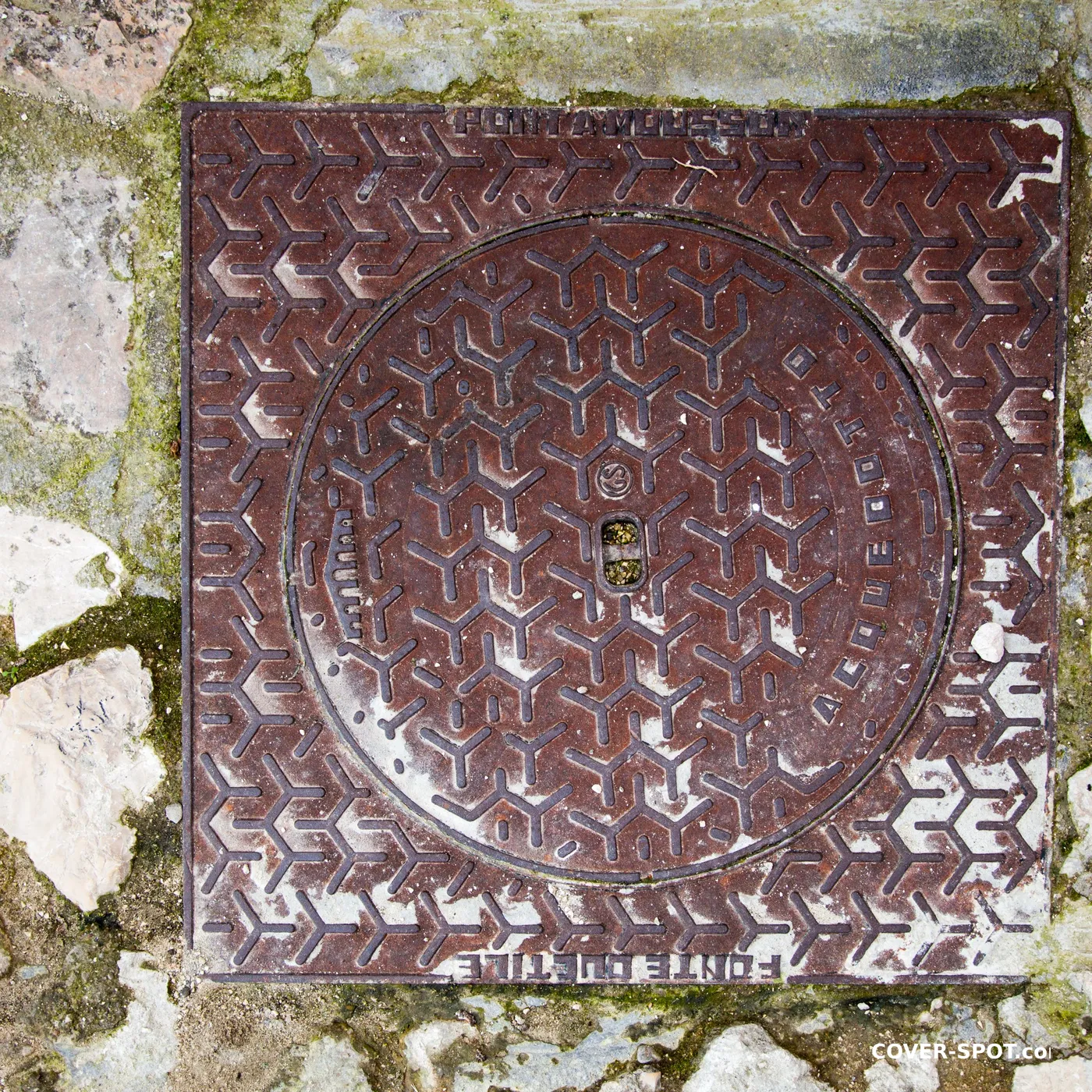 Manhole cover in Matera, Italy