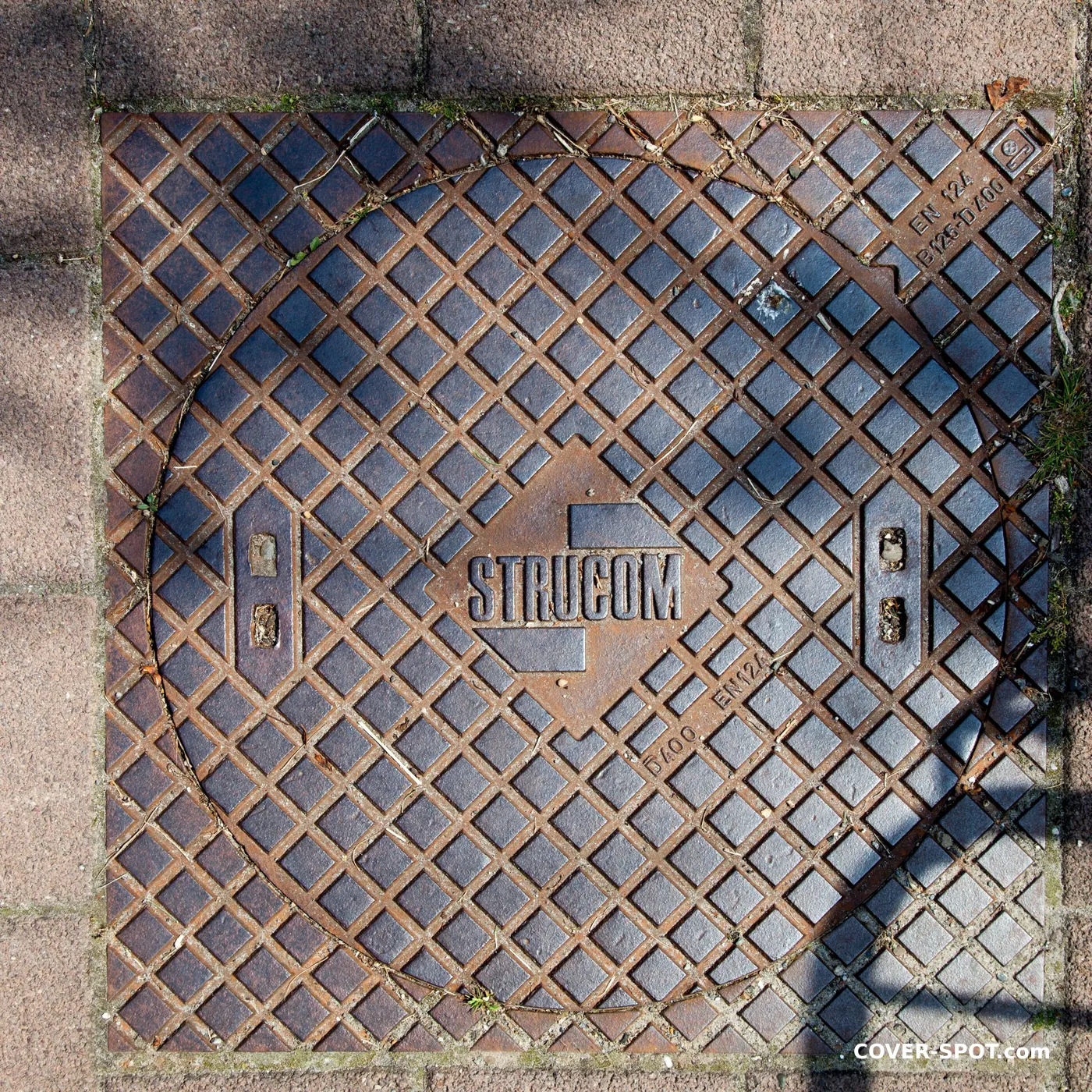 Manhole cover