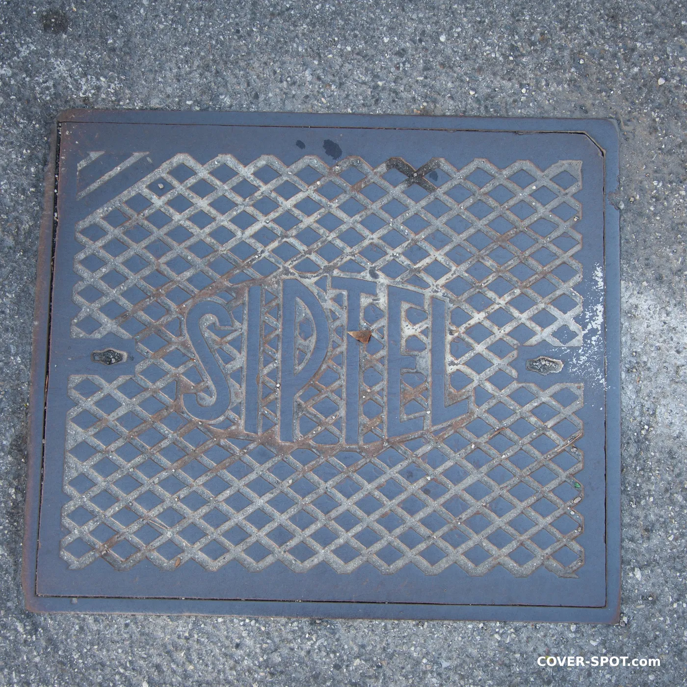 Manhole cover in Cortina d'Ampezzo, Italy
