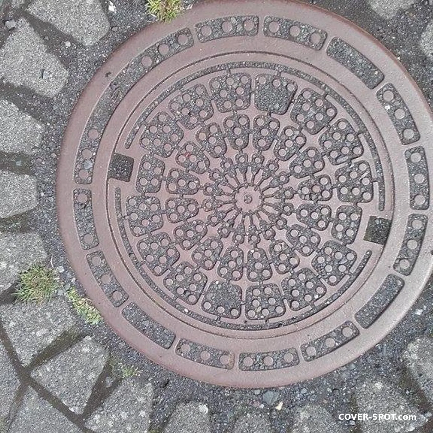 Manhole cover