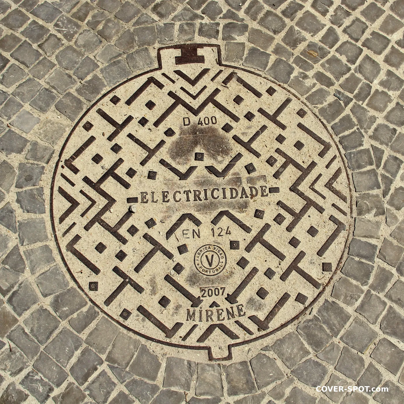 Каналізаційний люк у Fátima, Portugal
