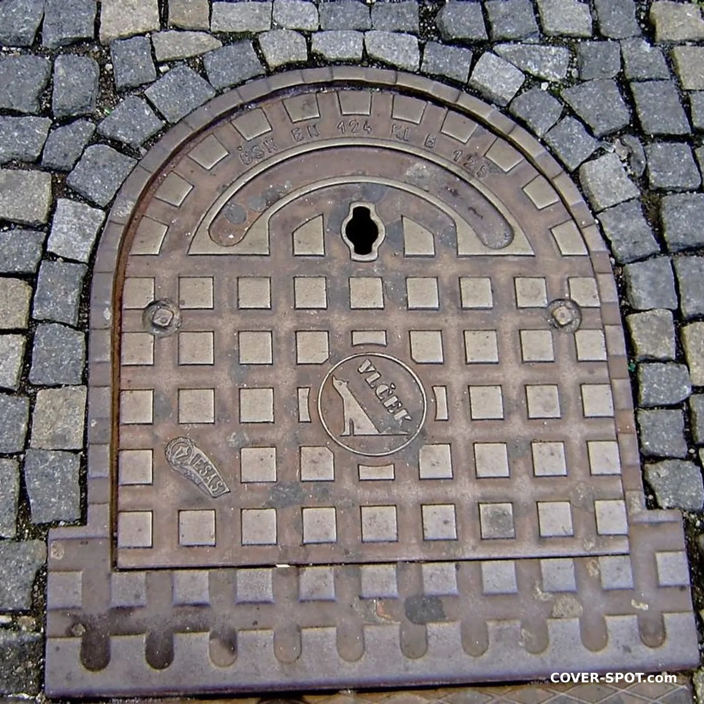 Manhole cover