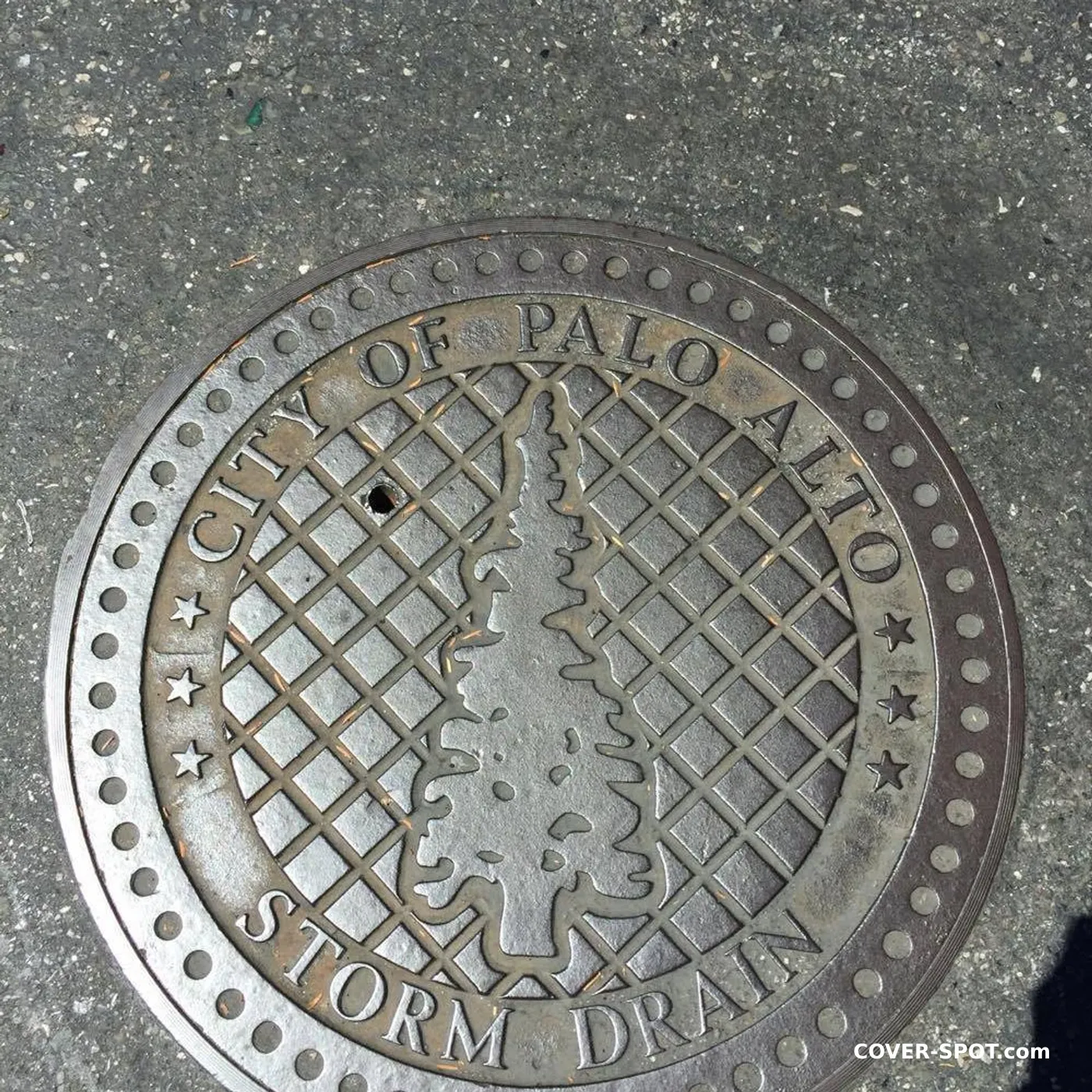 غطاء فتحة في Palo Alto, United States