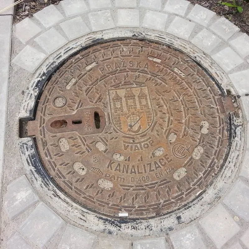 Manhole cover in Praha, Czechia