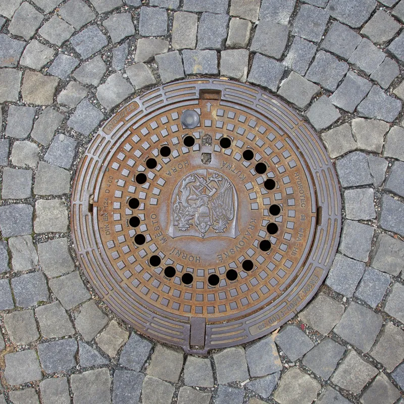 Manhole cover in Kutná Hora, Czechia
