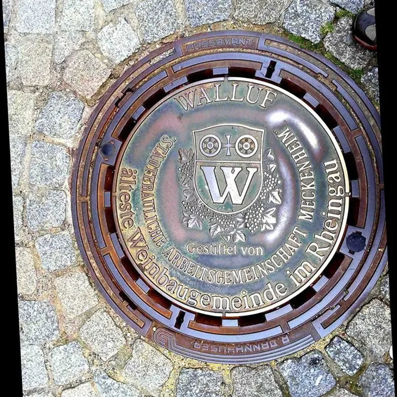 Manhole cover in Walluf, Germany