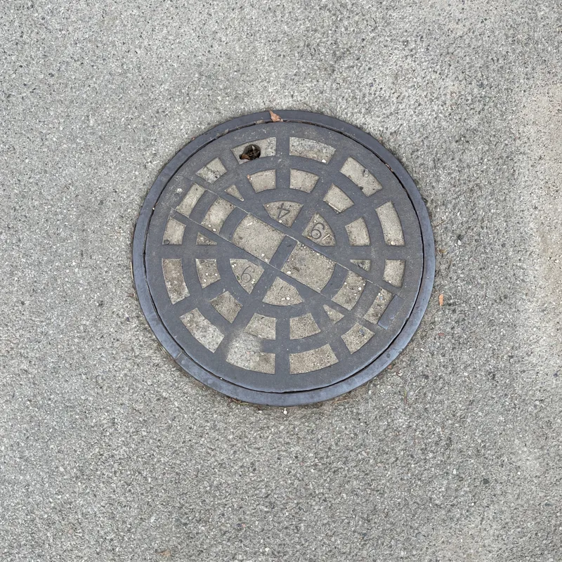 Manhole cover in Manhattan, United States