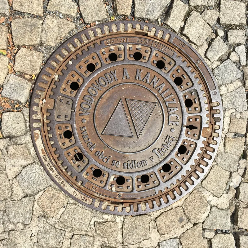 غطاء فتحة في Třebíč, Czechia